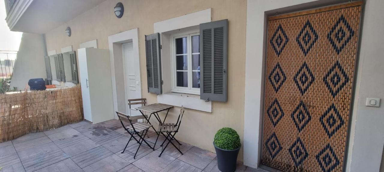 Apartamento Studio Vieux Port Chez Fanette Marsella Exterior foto