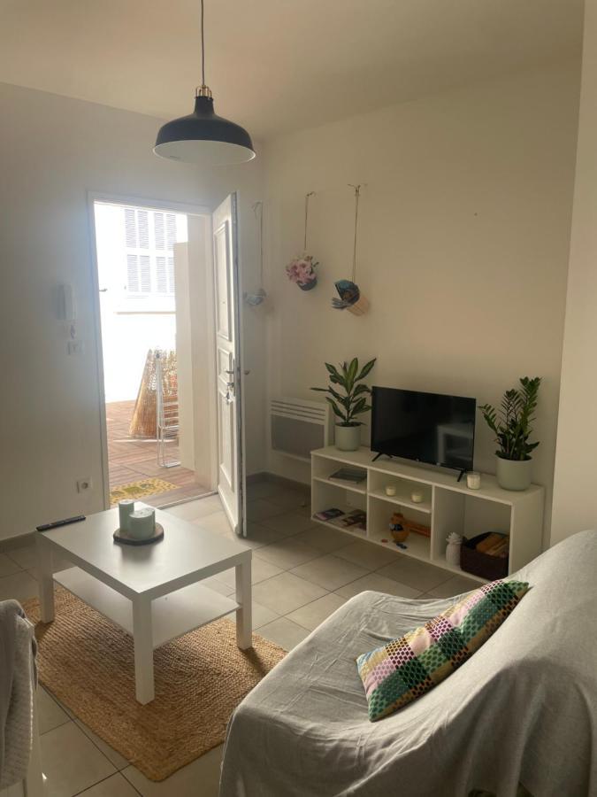 Apartamento Studio Vieux Port Chez Fanette Marsella Exterior foto